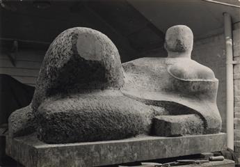 HENRY MOORE (1898-1896) Detail of Reclining Figure (Elm Wood).